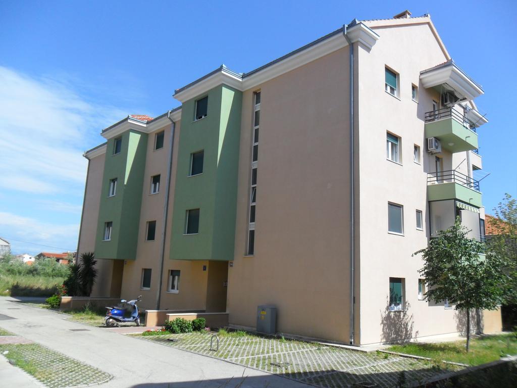 Apartment Ivan โตรกีร์ ภายนอก รูปภาพ