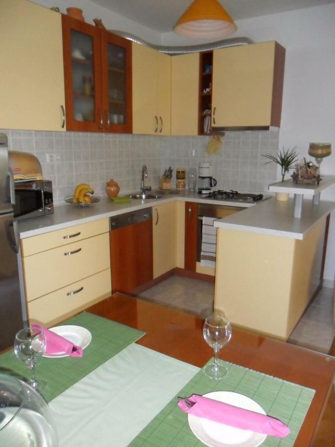 Apartment Ivan โตรกีร์ ภายนอก รูปภาพ
