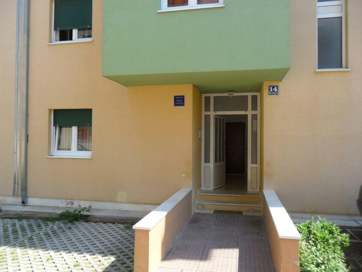 Apartment Ivan โตรกีร์ ภายนอก รูปภาพ